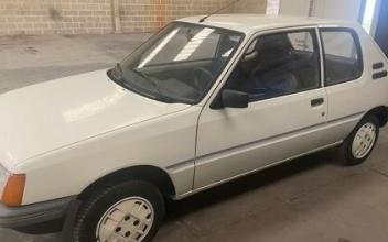 Peugeot 205 Conty