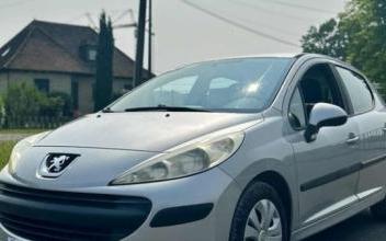Peugeot 207 Saint-Pantaléon-de-Larche