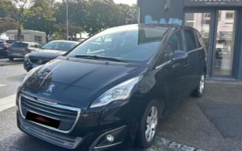 Peugeot 5008 Lorient
