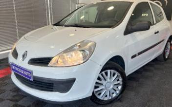 Renault Clio Creuzier-le-Vieux