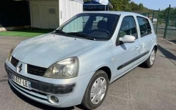 Renault clio ii Notre-Dame-de-Sanilhac