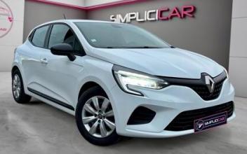 Renault clio v Saint-Vit