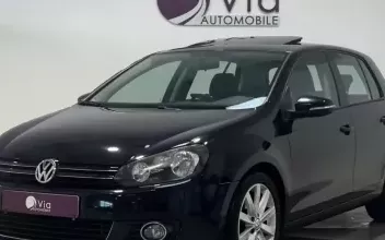 Volkswagen Golf Petite-Forêt