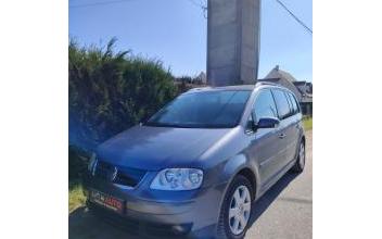 Volkswagen touran Lion-en-Sullias