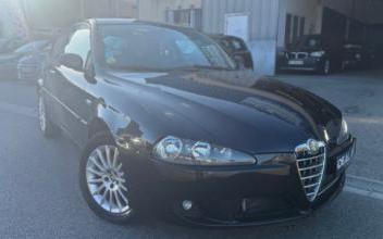 Alfa-romeo 147 Saint-Martin-d'Hères