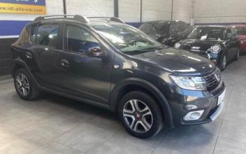 Dacia sandero La-Courneuve
