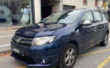 Dacia sandero Jouars-Pontchartrain