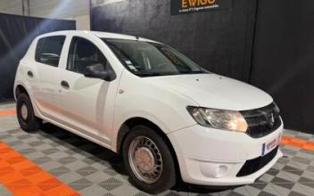 Dacia sandero Ampuis