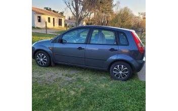 Ford fiesta Laruscade