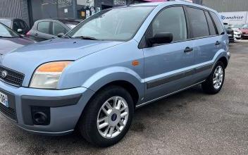 Ford Fusion Coignières