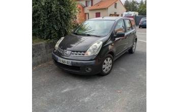 Nissan note Maulévrier