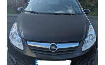 Opel corsa La-Roche-sur-Yon