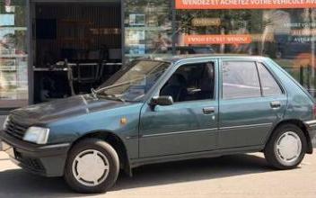 Peugeot 205 Bordeaux