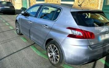 Peugeot 308 Cachan