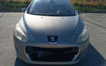 Peugeot 308 sw Montreuil-le-Gast