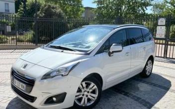 Peugeot 5008 Romainville