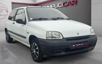 Renault clio La-Madeleine