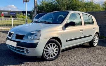 Renault clio Chécy