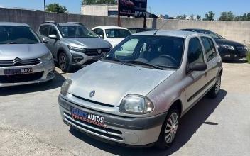 RENAULT Clio II Arles