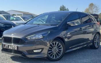 Ford Focus Saint-Médard-d'Aunis