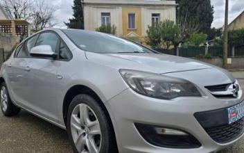 Opel astra Arles