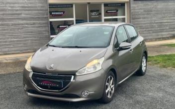 Peugeot 208 Crêches-sur-Saône
