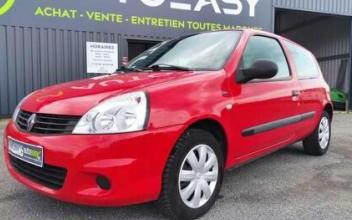 Renault clio Vivier-au-Court
