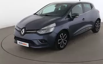 Renault Clio Issy-les-Moulineaux