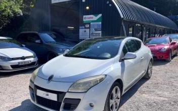 Renault megane Sathonay-Camp