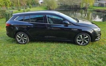 Renault megane iv estate Noyal-Châtillon-sur-Seiche