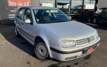 Volkswagen Golf Avoine