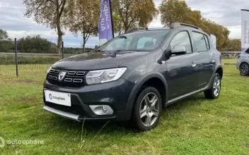 Dacia Sandero Mées