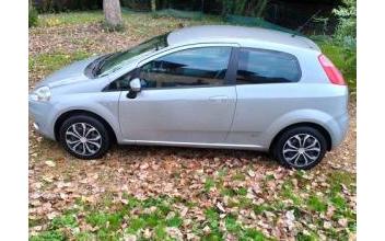 Fiat punto Quelaines-Saint-Gault