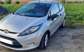 Ford fiesta Boinville-le-Gaillard