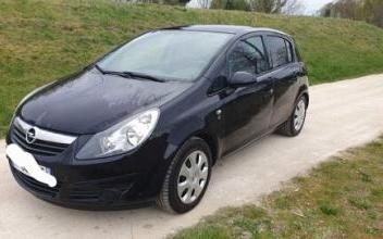 Opel corsa Jargeau