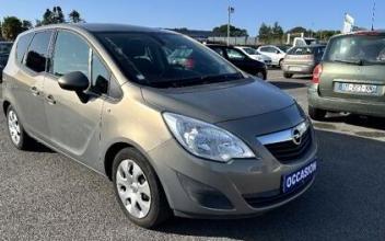 Opel meriva Cléguer