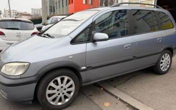 Opel zafira Vénissieux