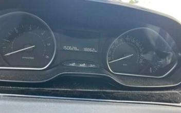 Peugeot 208 Saint-Maximin