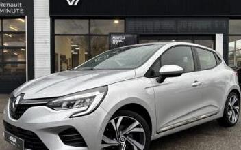 Renault clio v Echirolles