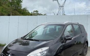 Renault Grand Scenic Paris