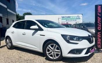Renault megane iv Saint-Pardoux-du-Breuil