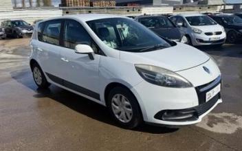 Renault scenic iii La-Courneuve