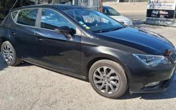 Seat leon Aubagne