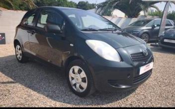 Toyota yaris Les-Sables-d'Olonne