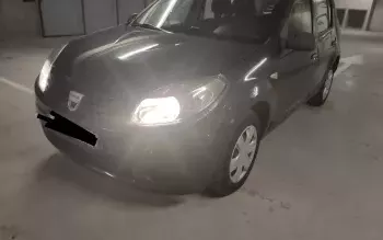 Dacia Sandero Cachan