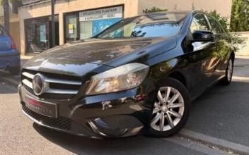 Mercedes classe a Saint-Maur-des-Fossés