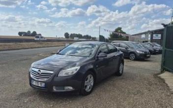Opel insignia Magny-en-Vexin