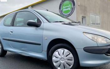Peugeot 206 Le-Loroux-Bottereau
