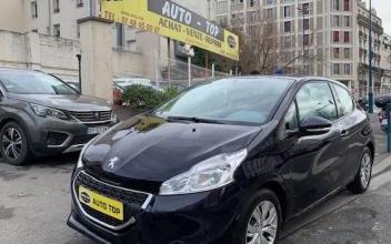 Peugeot 208 Pantin