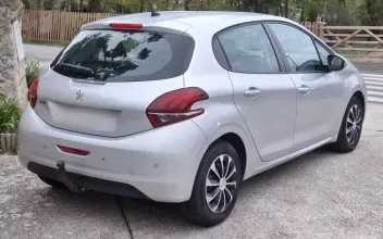 Peugeot 208 Villennes-sur-Seine